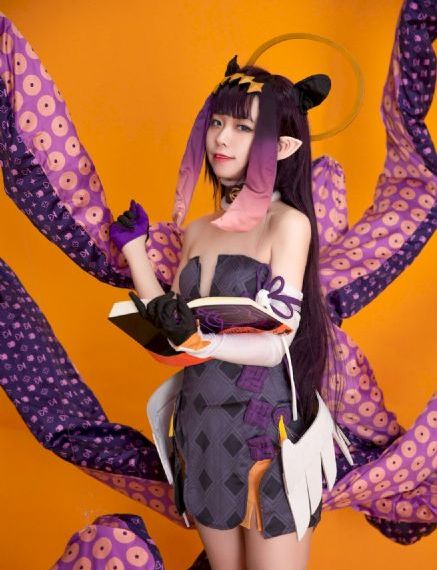 泳装美女